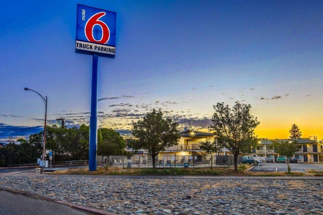 Motel 6-Red Bluff, Ca Buitenkant foto